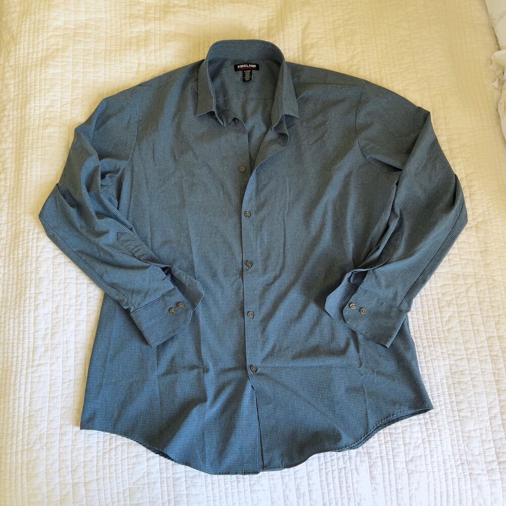 Kirkland Blue Plaid Button Up Shirt Men's XL